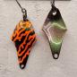 Preview: Stormy 2.3g Spoon #077 UV Aktiv Orange Wild Mesh / FlipFlop Green Purple