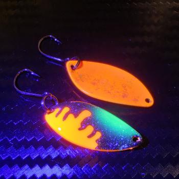 Preview: Leaf 3.0g Spoon #094 UV Aktiv Apex Predator – Molten Core - Orange-Black-Green-Gold Holo / Orange - Holo Flakes Pink