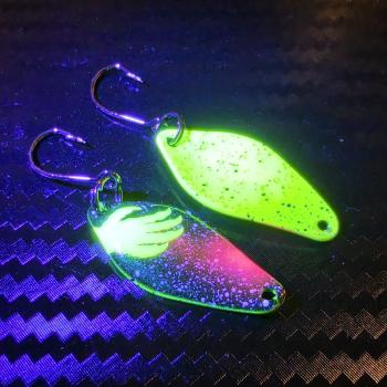 Preview: Belly 2.5g Spoon #092 UV Aktiv Apex Predator – Neon Venom - Yellow-Pink-Black / Yellow - Black Dots