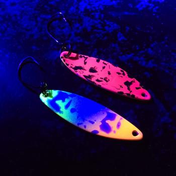 Kicker 2.7g Spoon #089 UV Aktiv Orange Blue LimeGreen / Raspberry Dark Brown