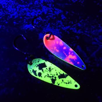 Whisper 2.2g Spoon #088 UV Aktiv Yellow Olive Green / White Pink