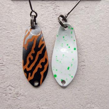 Yami 2.5g Spoon #076 Brown Wild Mesh / UV Aktiv White Green Dots