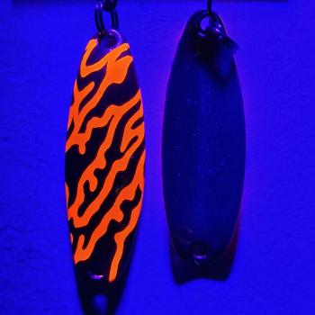 Mad 4.0g Spoon #077 UV Aktiv Orange Wild Mesh / FlipFlop Green Purple