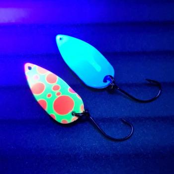 Catchmaker 2.5g Spoon #046 GLOW UV Aktiv Pink Dots / Blue