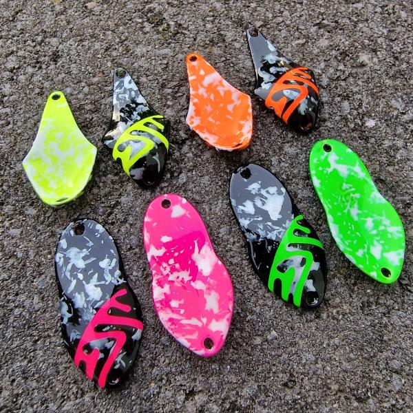 Wavemaker 3.0g Spoon #053 UV Aktiv Camo Pink / Pink White