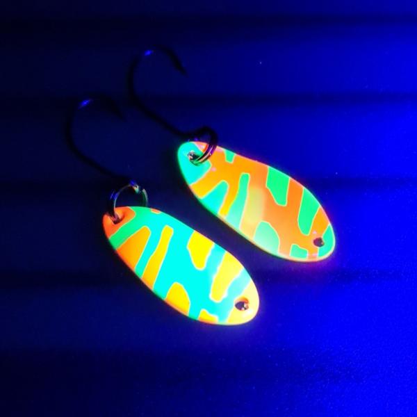 Mahi 2.5g Spoon #039 UV Aktiv BamBam Orange Green (B Ware)