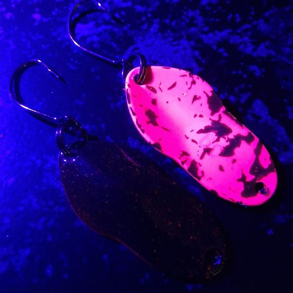 Wavemaker 3.0g Spoon #080 Dark Holo Orange / UV Aktiv Raspberry Brown