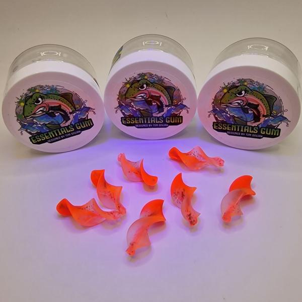 Essentials Gum - Troutpasta 35mm UV Aktiv Clear Glitter Red-Orange