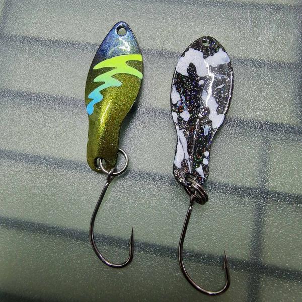 Storm 2.5g Spoon #056 UV Aktiv FlipFlop Bug Yellow Blue / Black White Holo