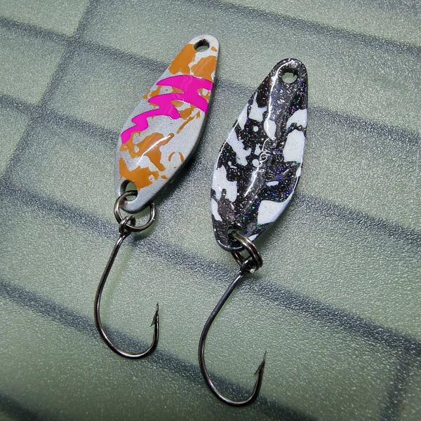 Sting 2.5g Spoon #057 UV Aktiv FlipFlop Bug Pink / Black White Holo