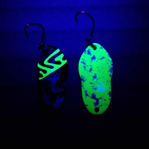 Wavemaker 3.0g Spoon #054 UV Aktiv Camo Green / Green White