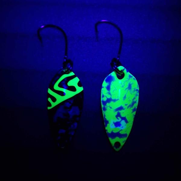 Rush 1.5g Spoon #054 UV Aktiv Camo Green / Green White