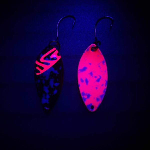 Leaf 3.0g Spoon #053 UV Aktiv Camo Pink / Pink White