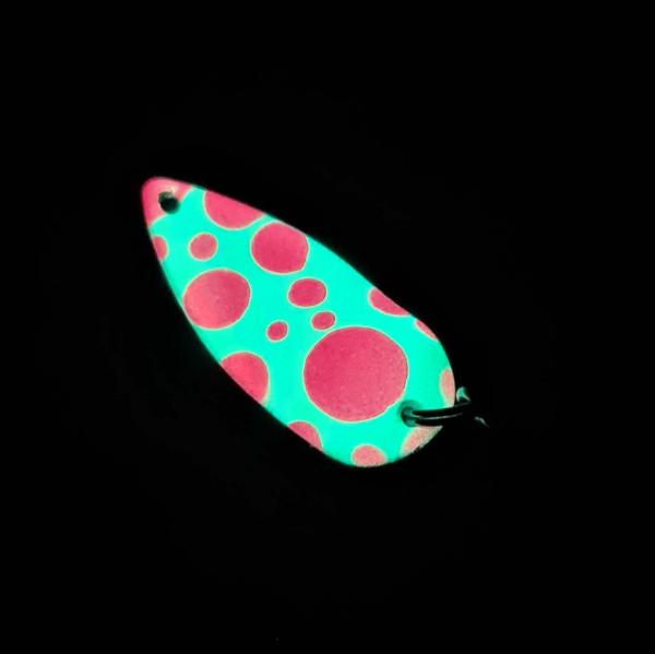 Catchmaker 2.5g Spoon #046 GLOW UV Aktiv Pink Dots / Blue