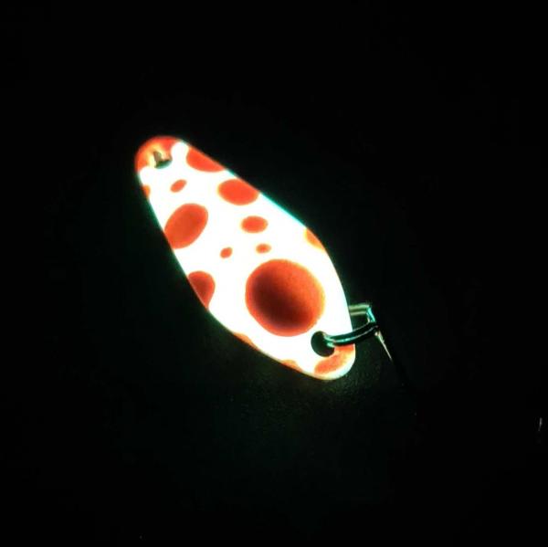 Sting 2.5g Spoon #047 GLOW UV Aktiv Orange Dots / Orange